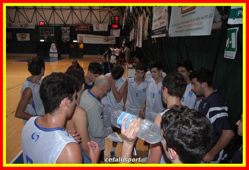 131031 BasketU18 029_tn.jpg